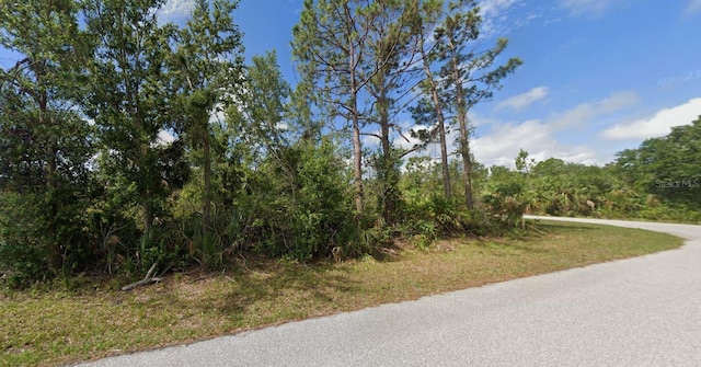 Listing photo 2 for 12501 Glee Ave, Port Charlotte FL 33981