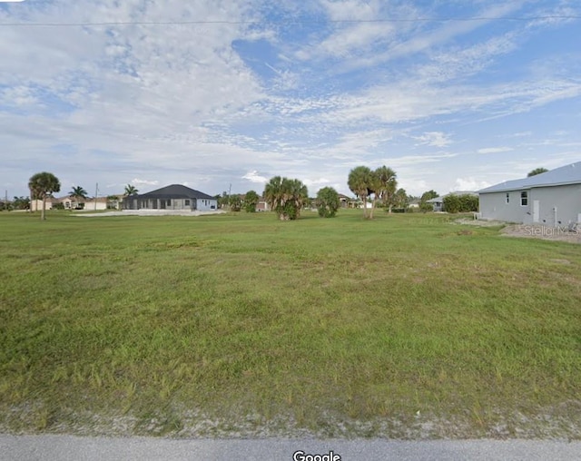 Listing photo 2 for 201 Rotonda Blvd S, Rotonda West FL 33947