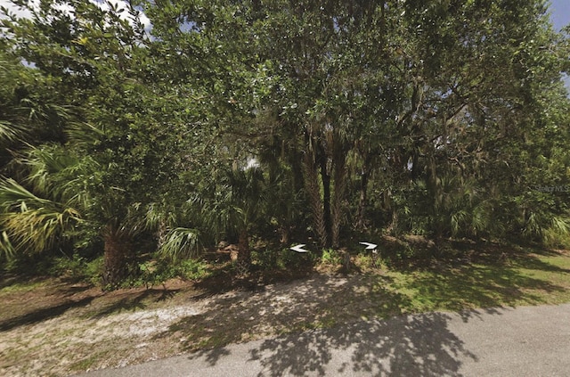 Listing photo 2 for LOT4 Cummings Rd, North Port FL 34288