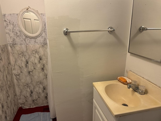 4029 E Sunflower Cir, Labelle, FL 33935 - bathroom featuring vanity