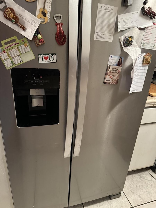 4029 E Sunflower Cir, Labelle, FL 33935 - interior details with stainless steel fridge