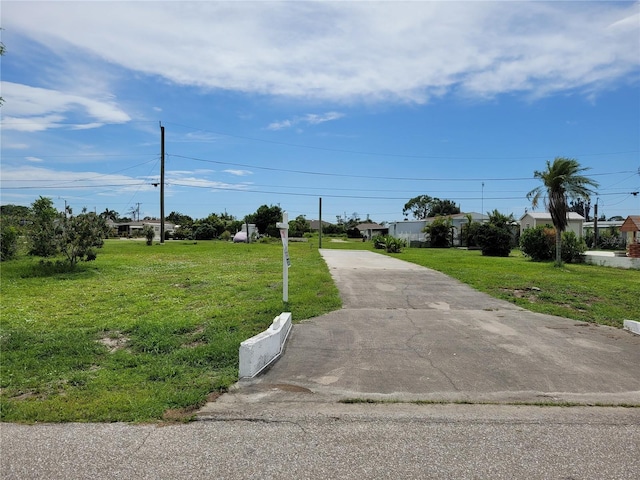 1404 Kingfisher Dr, Englewood, FL 34224