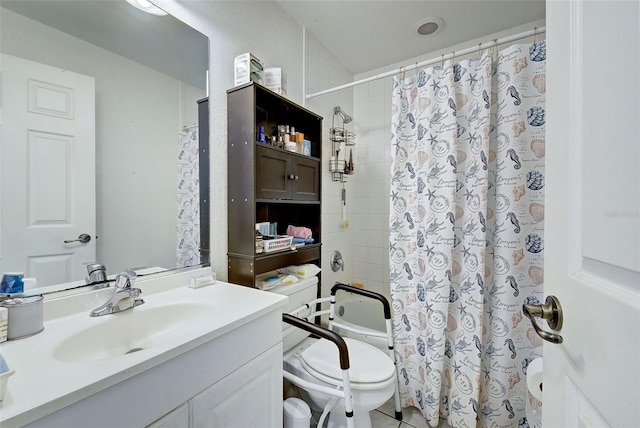 full bathroom with vanity, toilet, and shower / bath combo