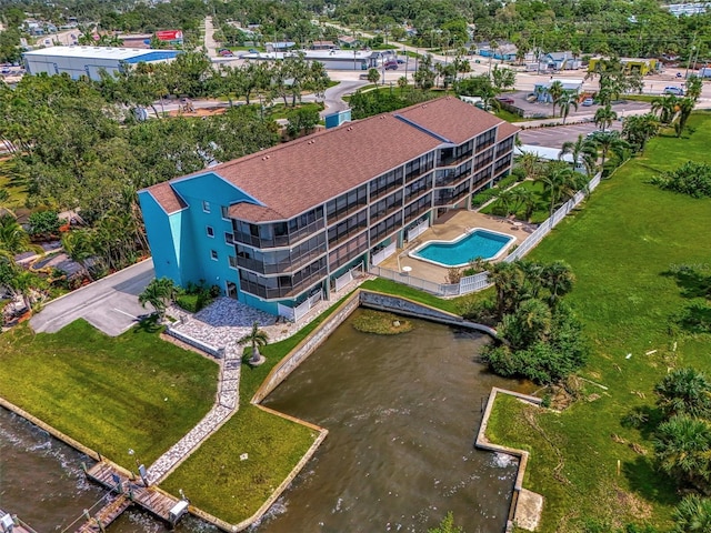 bird's eye view featuring a water view