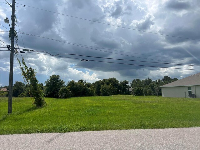 Listing photo 3 for 395403 San Cristobal Ave, Punta Gorda FL 33983