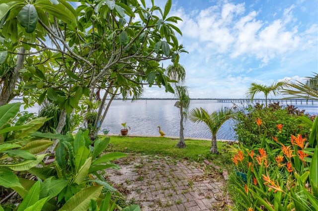 view of water feature