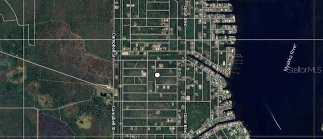 Listing photo 3 for 12162 Gerrity Ave, Port Charlotte FL 33981