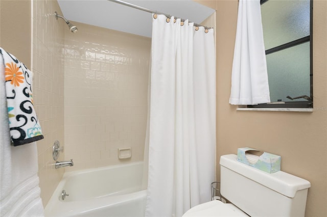 full bath featuring toilet and shower / bathtub combination with curtain