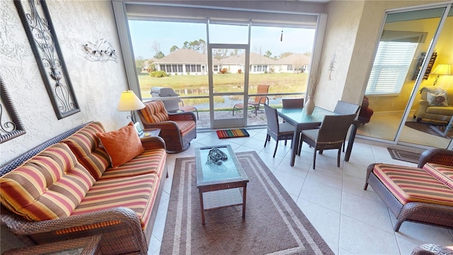 view of sunroom / solarium