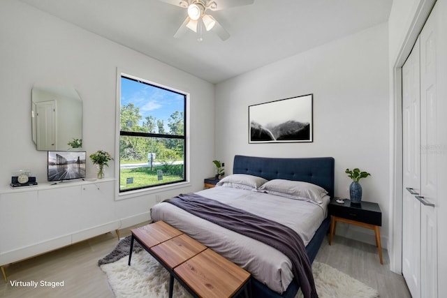 9262 Genesee St, Port Charlotte, FL 33981 - bedroom with light wood-style flooring, a closet, and ceiling fan