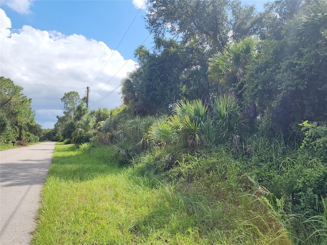 Listing photo 3 for LOT17 Gilbert St, North Port FL 34288