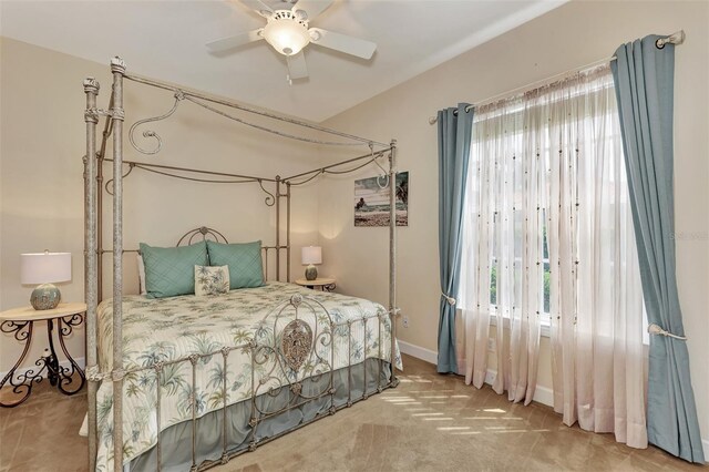 bedroom featuring carpet flooring and ceiling fan