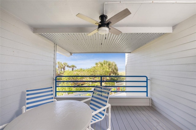 balcony with ceiling fan