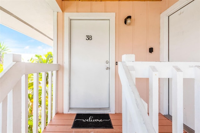 view of property entrance