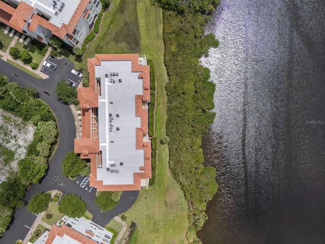 bird's eye view with a water view