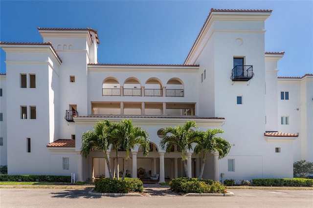 11100 Hacienda Del Mar Blvd Unit 202, Placida, FL 33946 - view of building exterior
