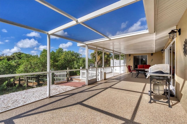 view of sunroom / solarium