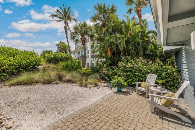22 Seawatch Dr, Boca Grande, FL 33921 - view of patio / terrace
