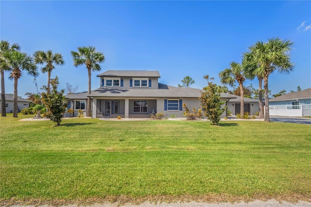 view of front of house featuring a front yard