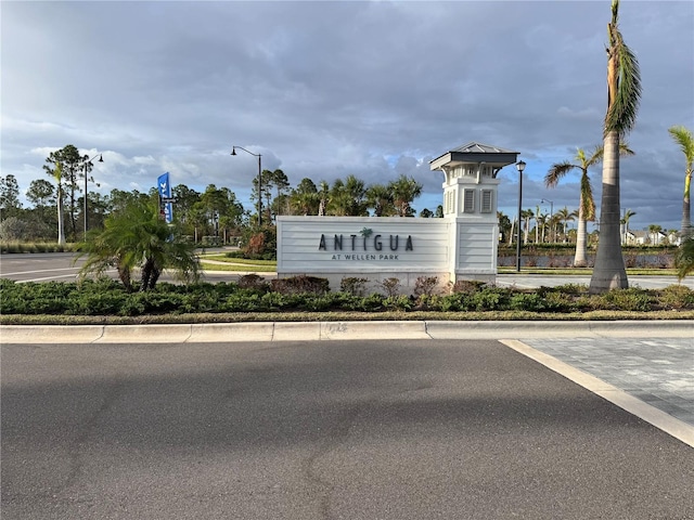 19060 Moscato Ct, Venice, FL 34293 - view of community sign
