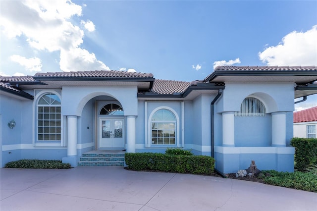 view of mediterranean / spanish-style home