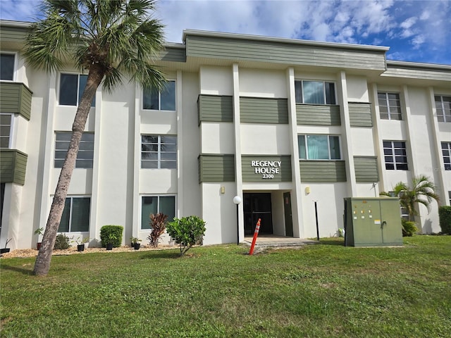 view of building exterior