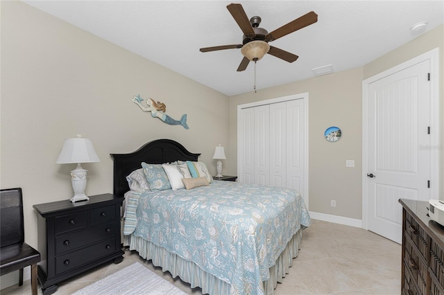 bedroom featuring a closet and ceiling fan