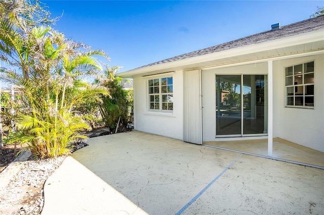 217 Rotonda Cir, Rotonda West, FL 33947 - view of patio / terrace