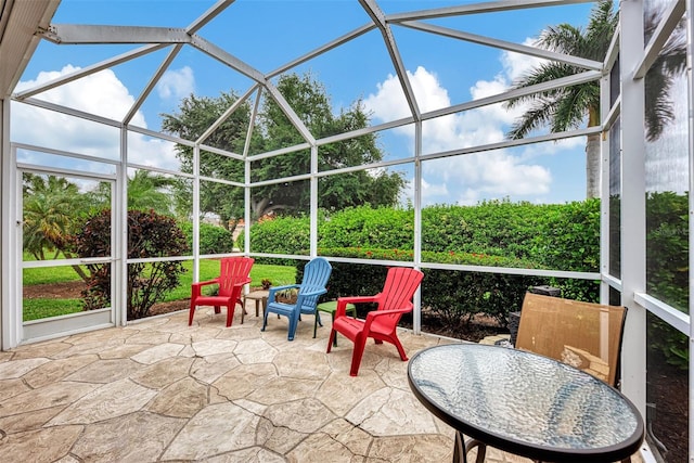 view of sunroom / solarium