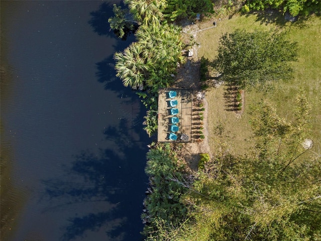 bird's eye view featuring a water view