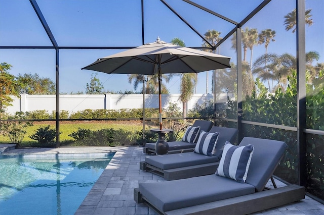 view of swimming pool featuring a patio