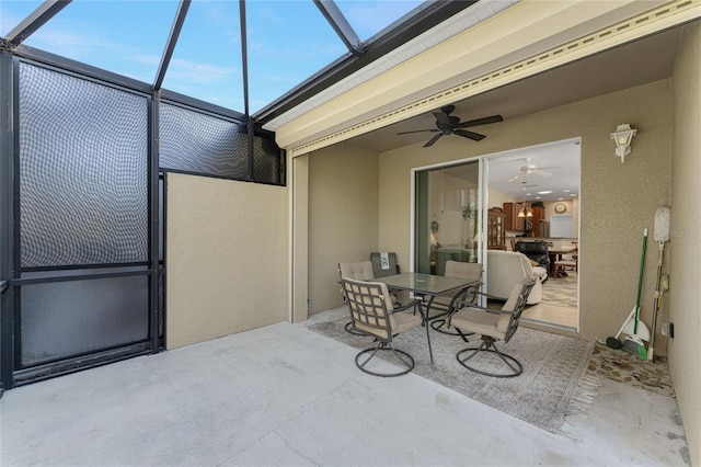 view of patio with ceiling fan