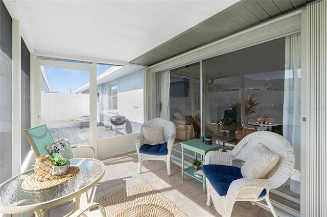 view of sunroom / solarium