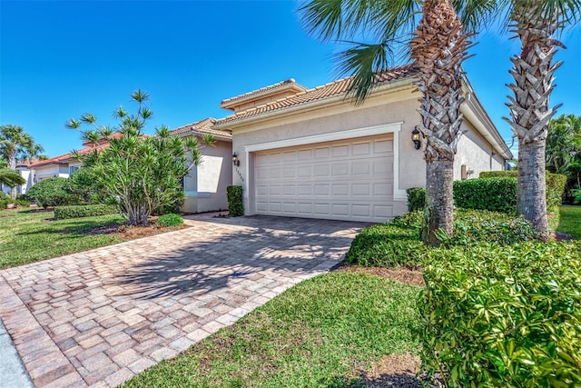 view of front of house with a garage