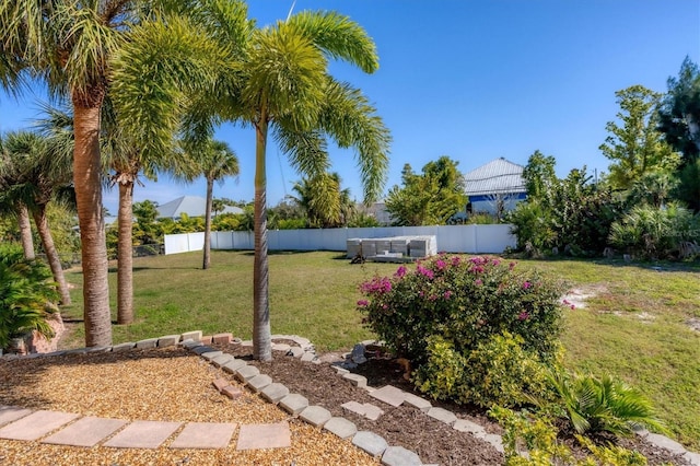 view of yard with an outdoor living space