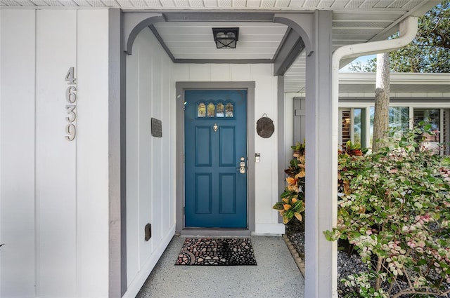 view of doorway to property