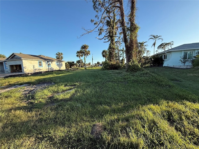 Listing photo 2 for 57 Mark Twain Ln, Rotonda West FL 33947