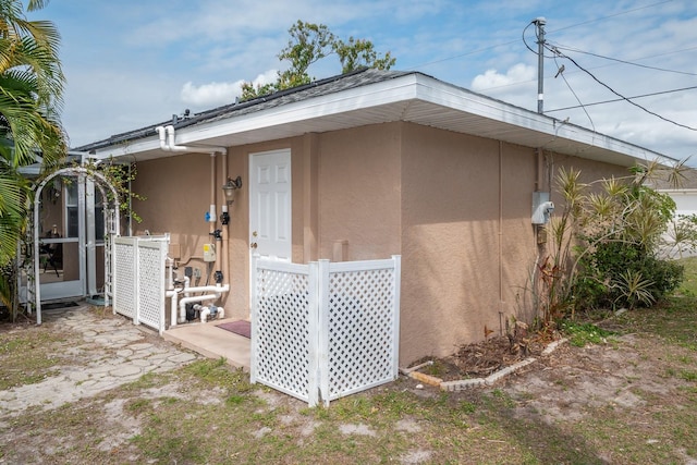 view of side of home