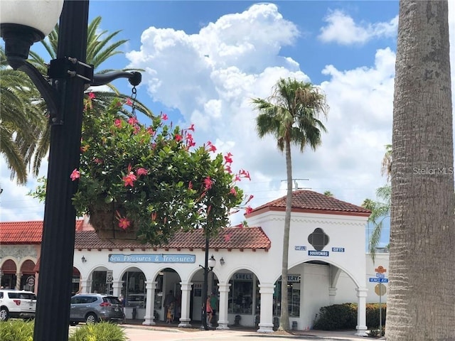 view of building exterior