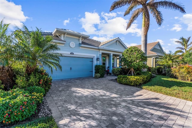 view of front of property featuring a garage