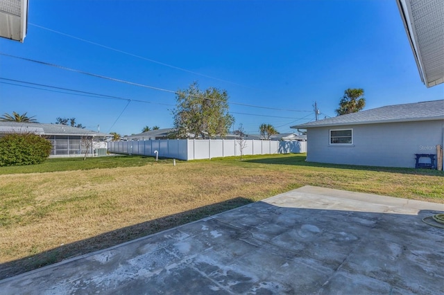 view of yard with a patio