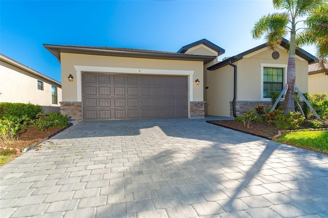 view of front of house featuring a garage