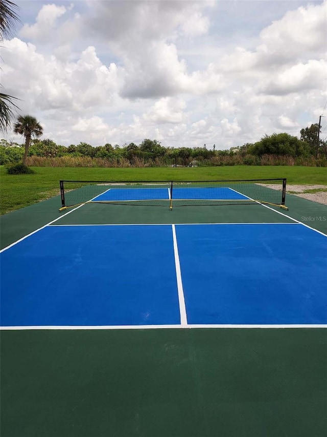 6341 Biggs St, Englewood, FL 34224 - view of tennis court