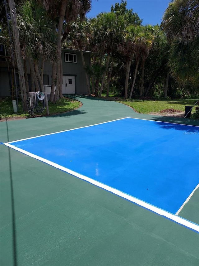 6341 Biggs St, Englewood, FL 34224 - view of property's community