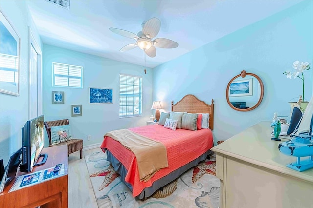 bedroom featuring ceiling fan