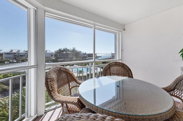 view of sunroom / solarium