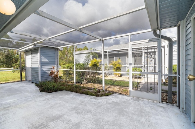 view of unfurnished sunroom