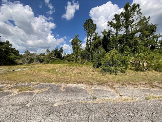 Listing photo 2 for LOT6 Peale Cir, North Port FL 34288