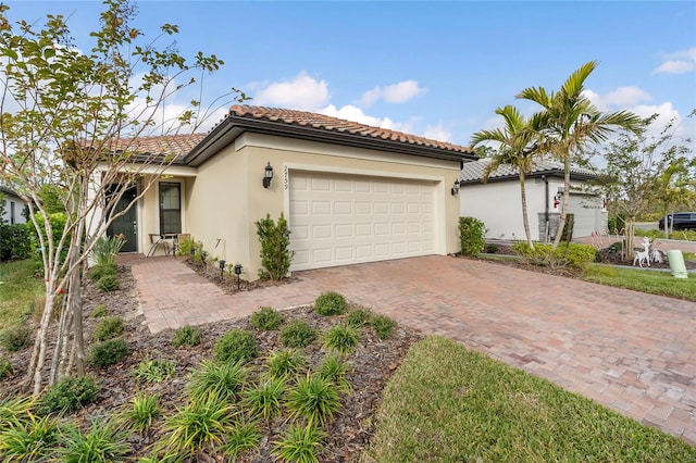 view of front of home featuring a garage