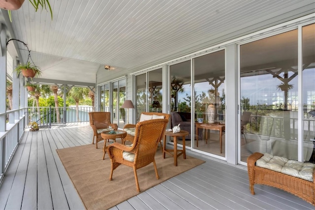 view of sunroom / solarium